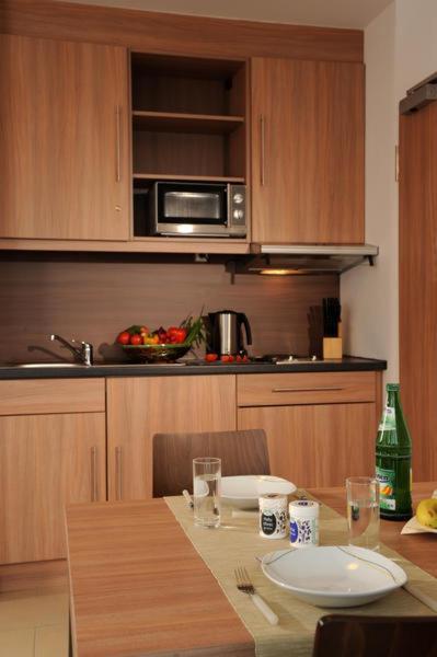 Aparthotel Sleep In - Bielefeld Boardinghouse Esterno foto