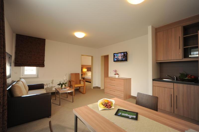 Aparthotel Sleep In - Bielefeld Boardinghouse Esterno foto